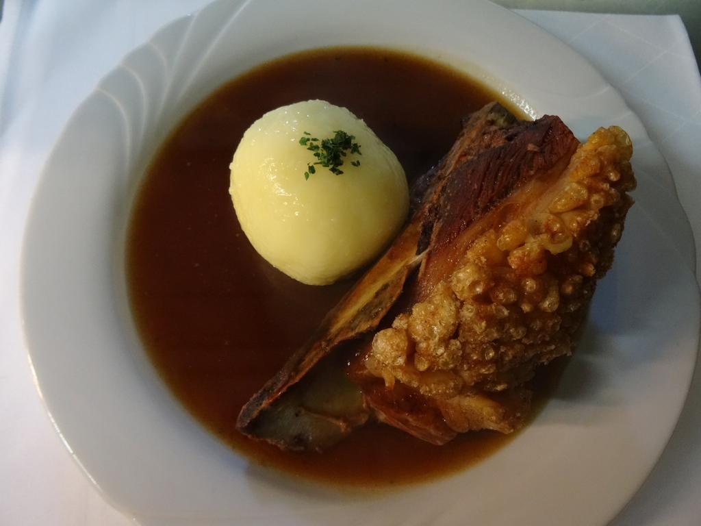 Gasthof Zum Goldenen Lamm Wettelsheim Kültér fotó