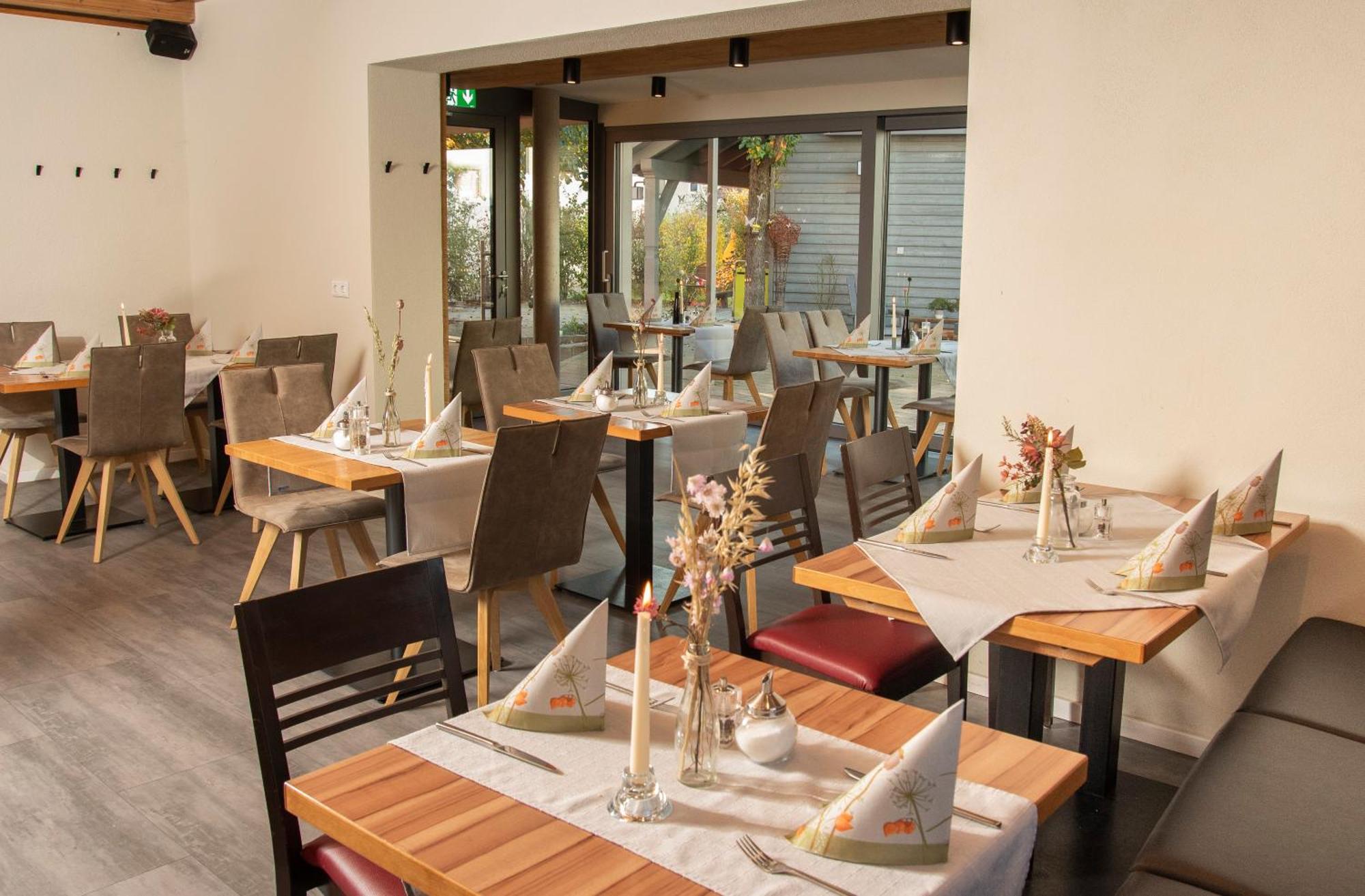 Gasthof Zum Goldenen Lamm Wettelsheim Kültér fotó