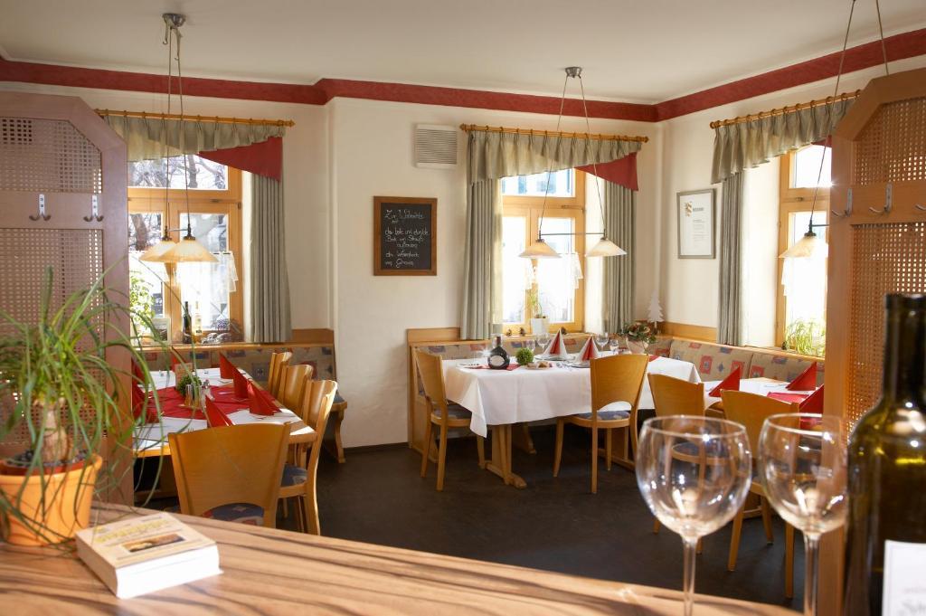 Gasthof Zum Goldenen Lamm Wettelsheim Kültér fotó