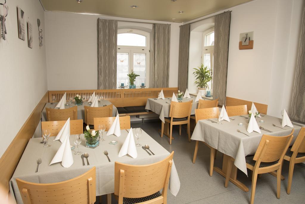 Gasthof Zum Goldenen Lamm Wettelsheim Kültér fotó